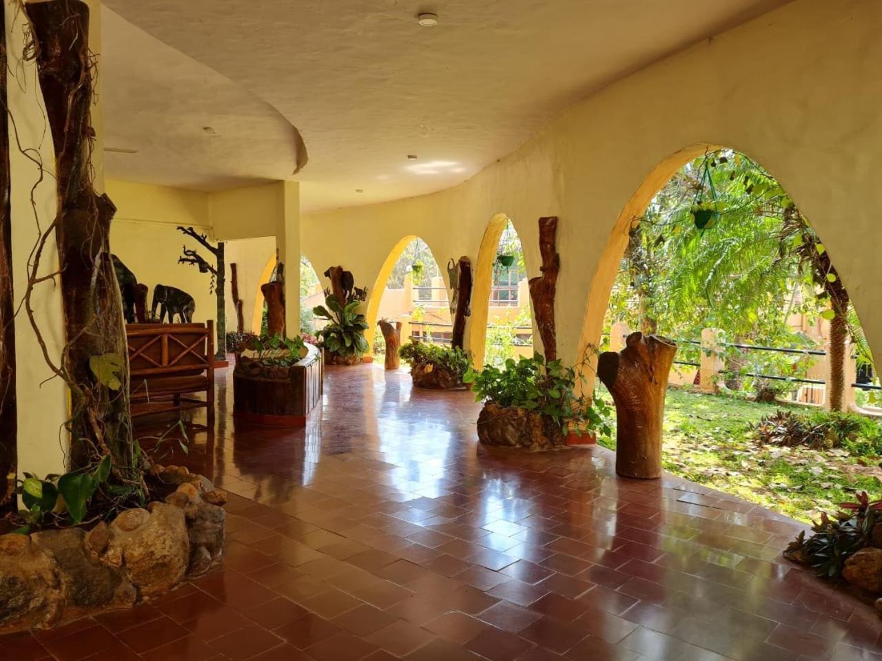 The Country Club Wildlife Resorts Bandipūr Extérieur photo