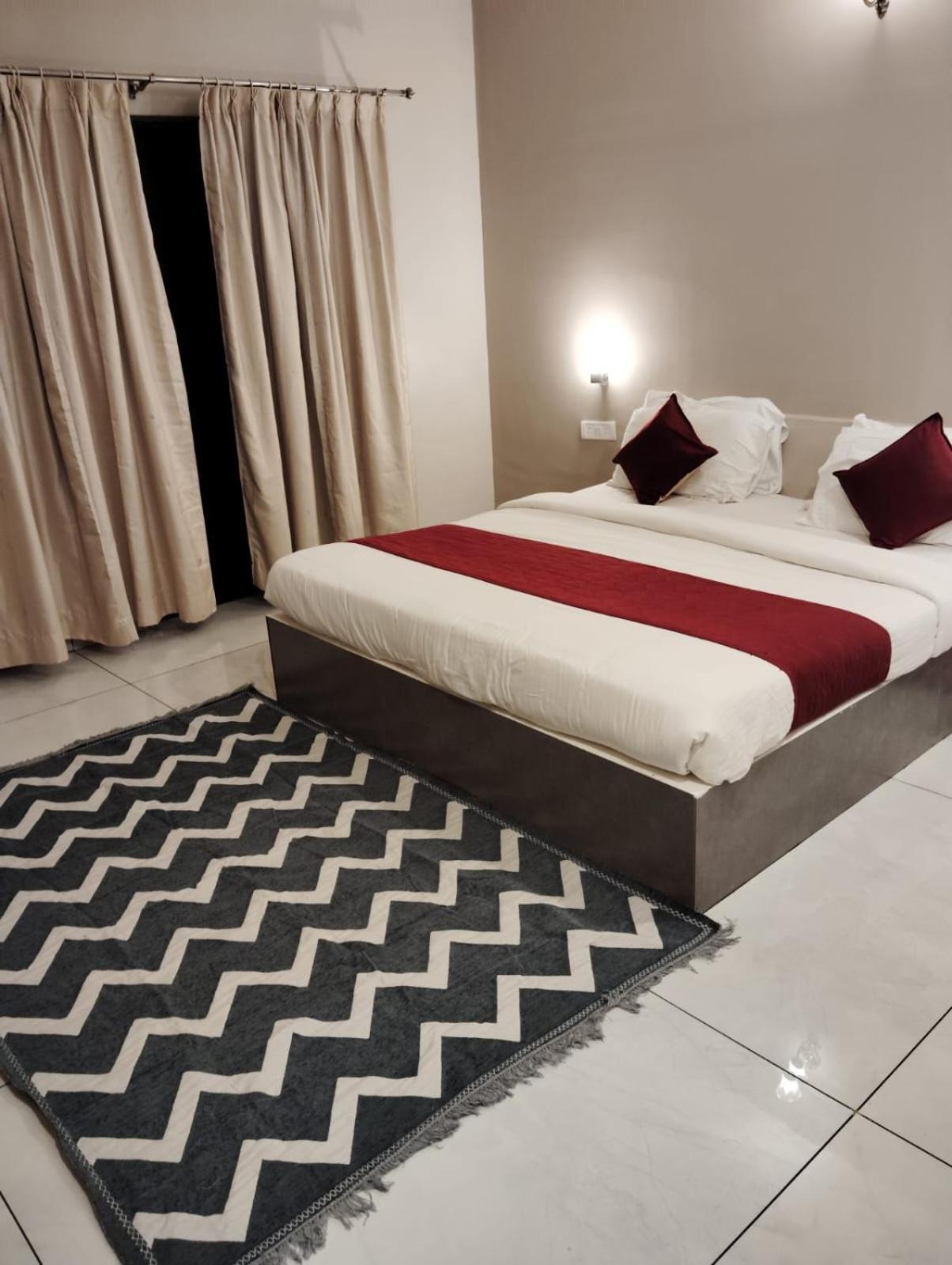 The Country Club Wildlife Resorts Bandipūr Extérieur photo